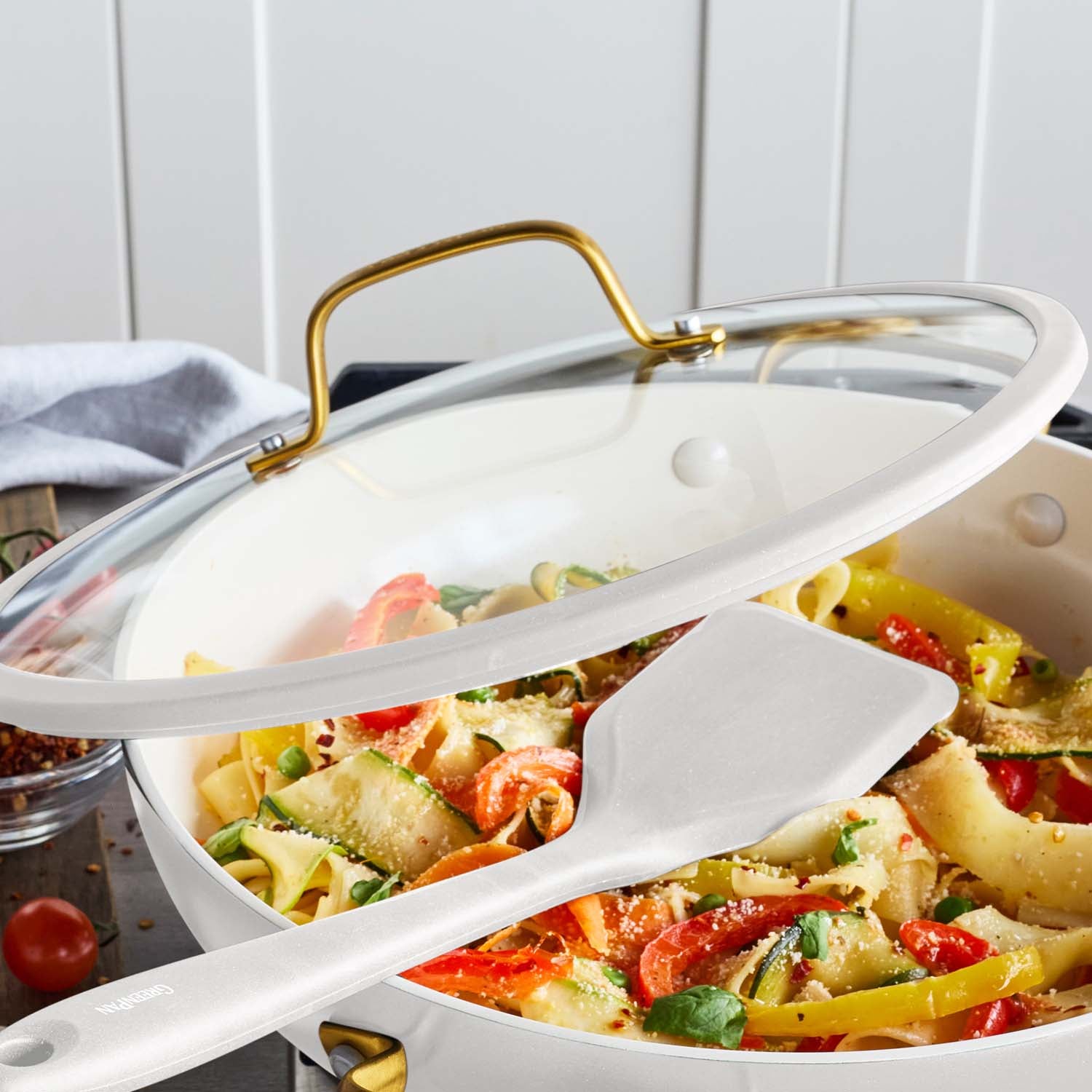 Reserve Pro Ceramic Nonstick 3.75-Quart Everyday Pan with Lid | Cream - Image 3