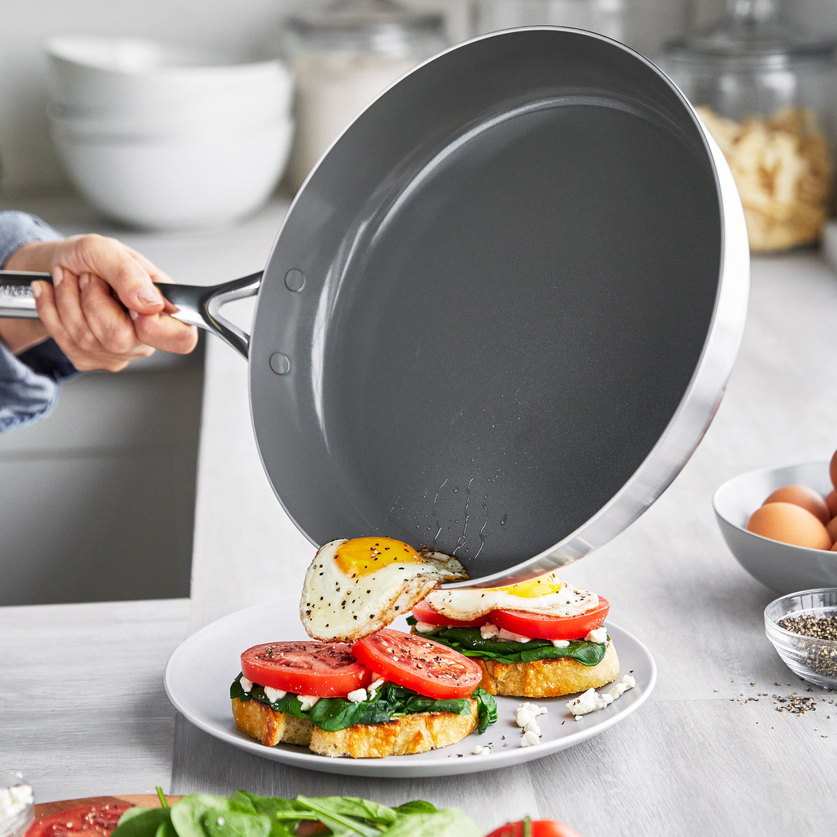GP5 Stainless Steel 12 Frypan with Lid | Mirror Handles - Image 5
