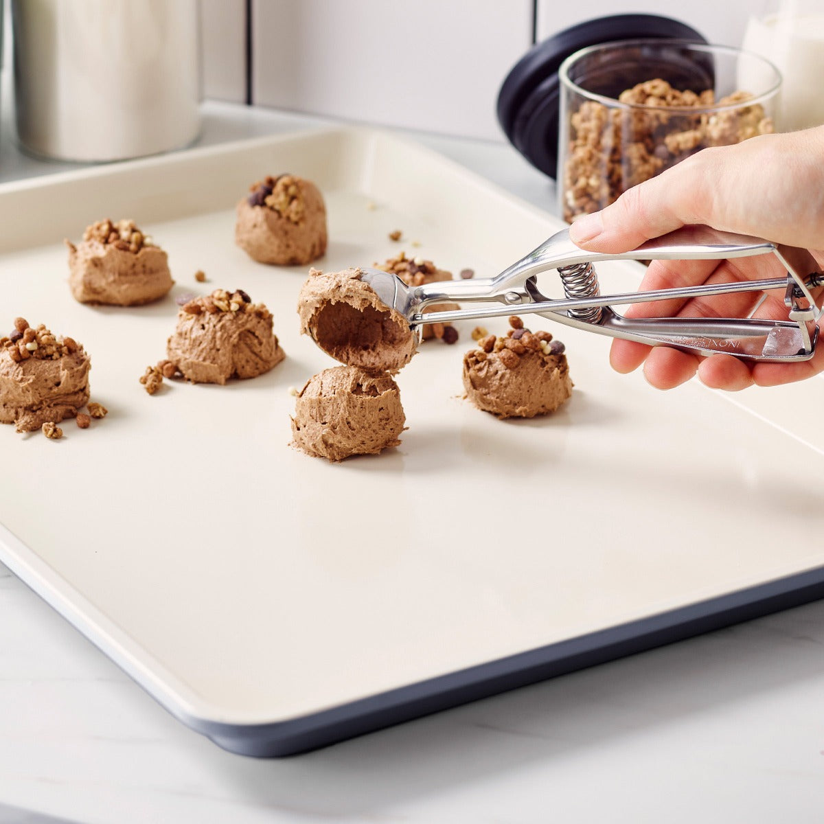 GreenLife Ceramic Nonstick 18 x 13 Cookie Sheet | Black - Image 3