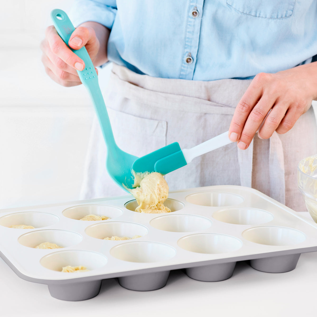 GreenLife Ceramic Nonstick Muffin Pan | Quartz Gray - Image 5