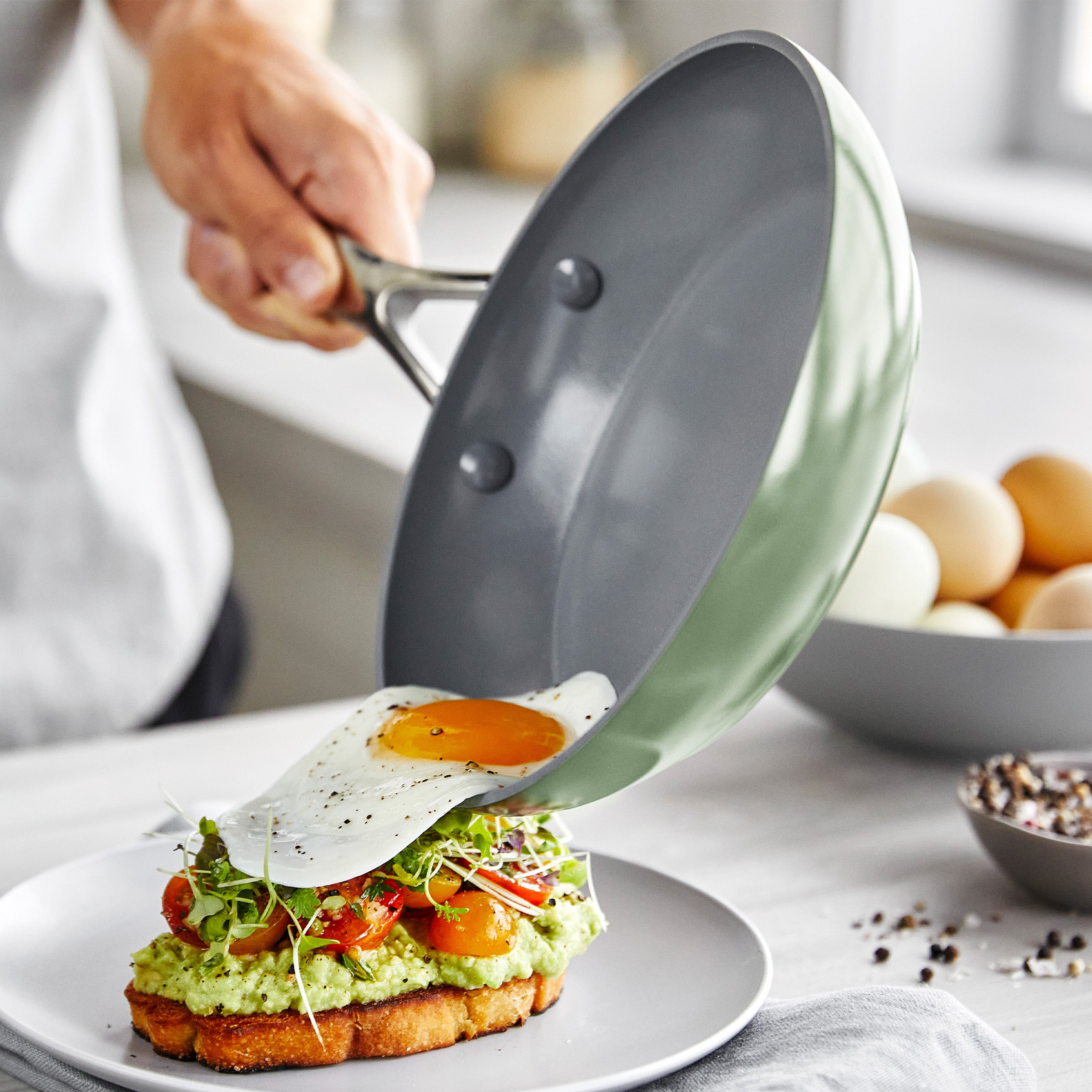 Valencia Pro Ceramic Nonstick 11-Piece Cookware Set | Sage - Image 3